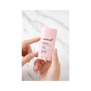 medicube PDRN Silky Sunscreen Stick SPF 50+ | No Cast Just Silky Korean Sun Stick for Face & Body | Lightweight, Non-Sticky, Pore-Blurring Finish | PDRN, Collagen, Niacinamide & Hyaluronic Acid | Water Resistant 80 Min | 20 g / 0.70 oz